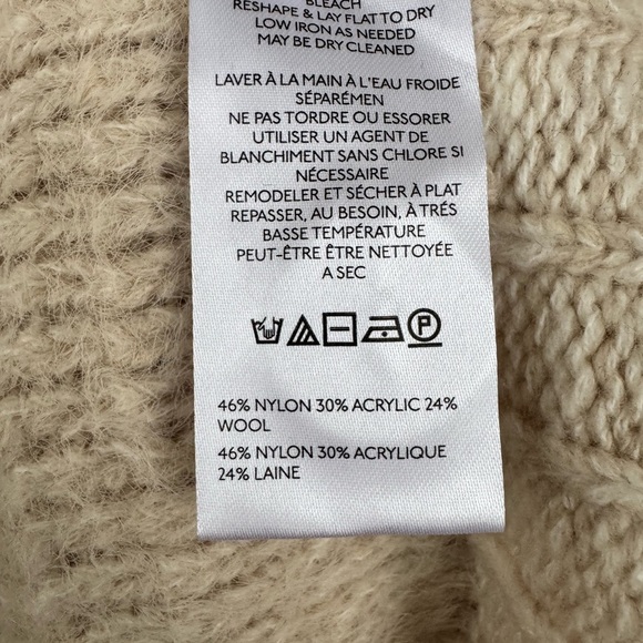 Anthropologie Loopy Cardigan Sweater Vest in Ivory Size Medium - Picture 4 of 5